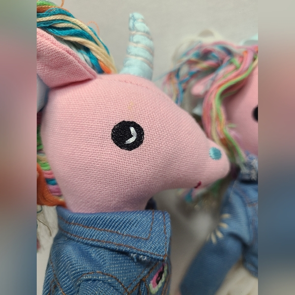 Pottery barn kids SOPHIE THE UNICORN Designer doll Rainbow Ornaments Lot Of 2 - Picture 4 of 9